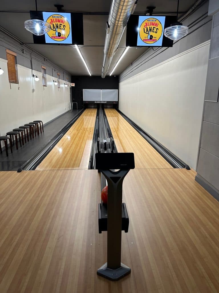 Alumni Lanes
